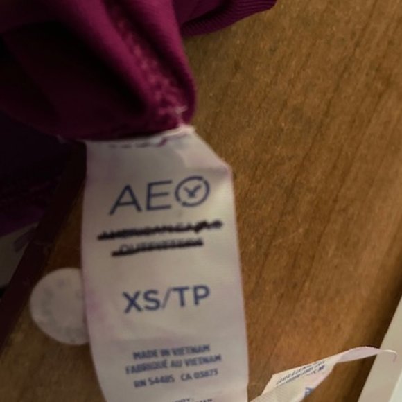 American Eagle Purple Tank Top NWOT Ladies Juniors Size XS - Picture 9 of 10